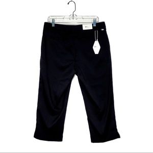 Greg Norman | Women’s Black Capri Pants